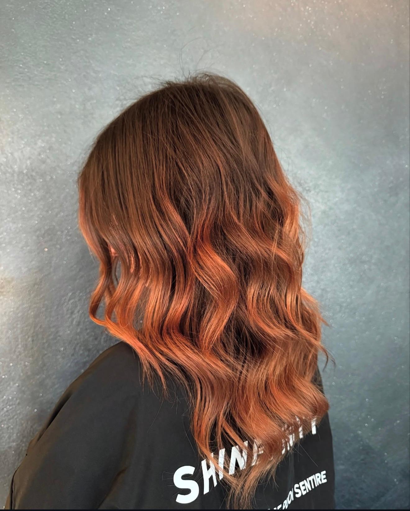 Riccioli rossi donna